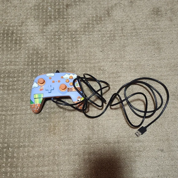 Nintendo Switch Wired Controller - Picture 2 of 3